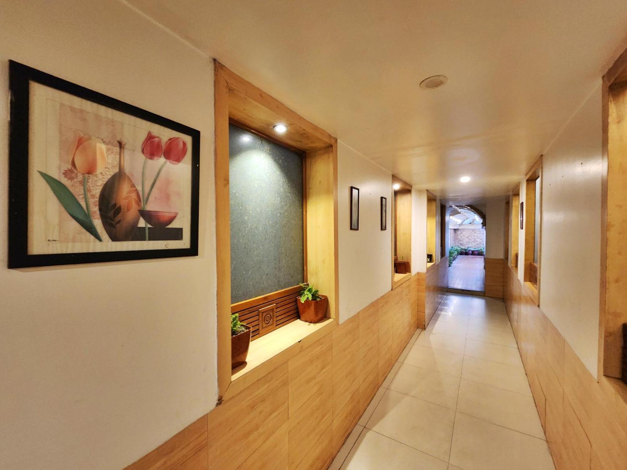 Hotel Surya Шімла Екстер'єр фото