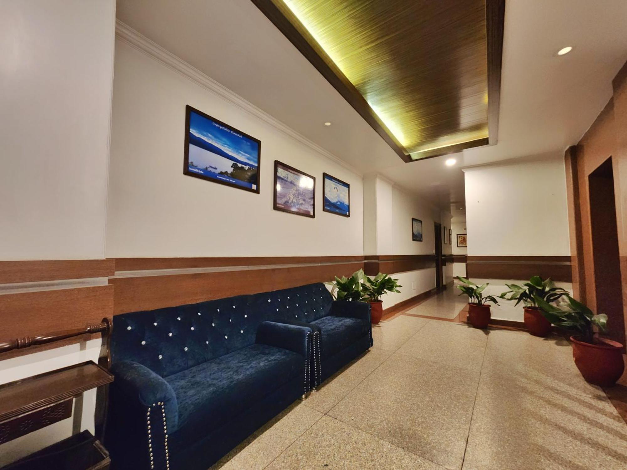 Hotel Surya Шімла Екстер'єр фото