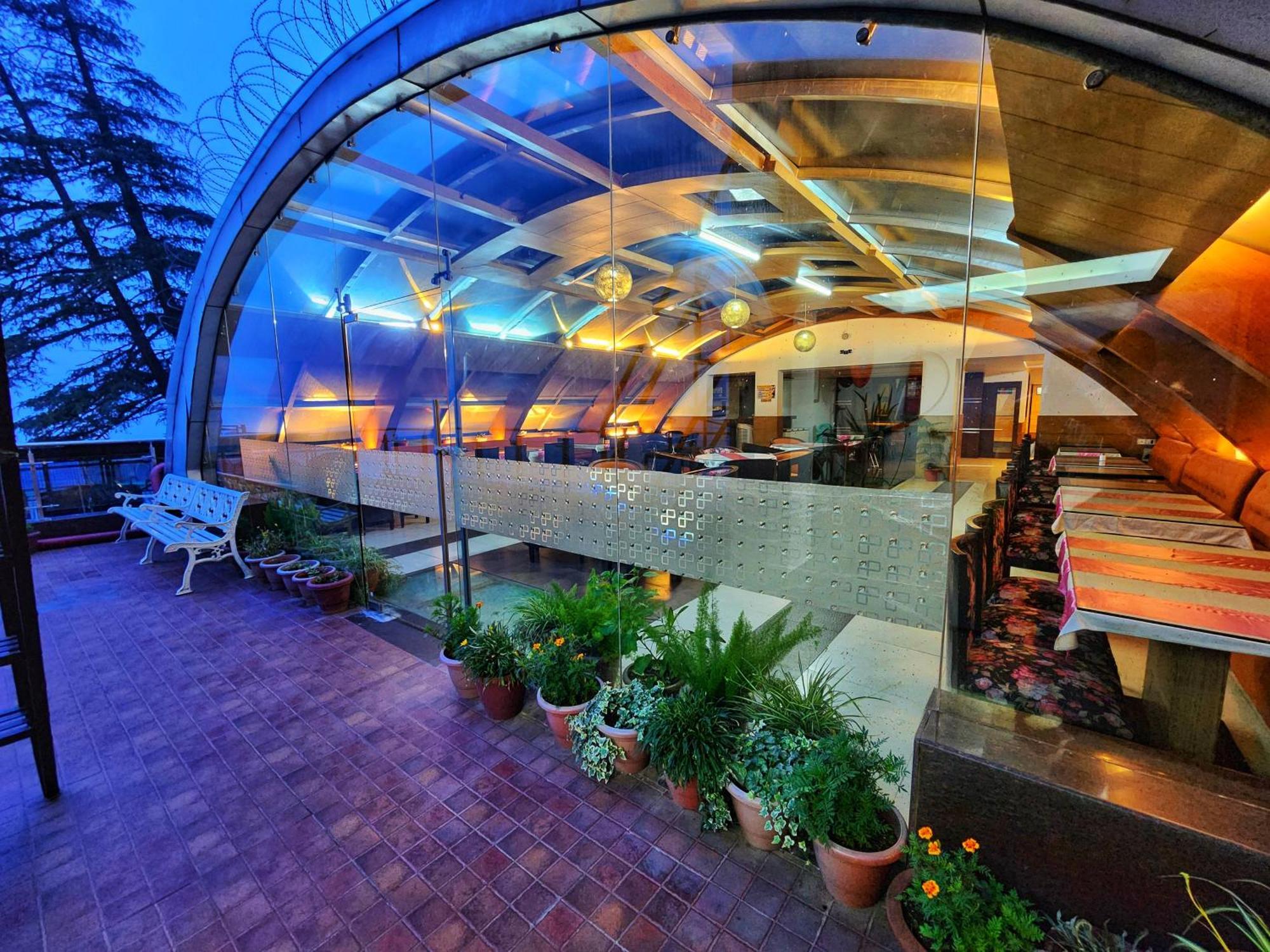 Hotel Surya Шімла Екстер'єр фото